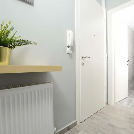 Central Downtown One Bedroom Saloniki